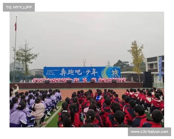 梁莫嫆勇夺亚洲少年田径锦标赛跳远金牌 以6.26米成绩领跑全场 梁莫嫆勇夺亚洲少年田径锦标赛跳远金牌 以6.26米成绩领跑全场